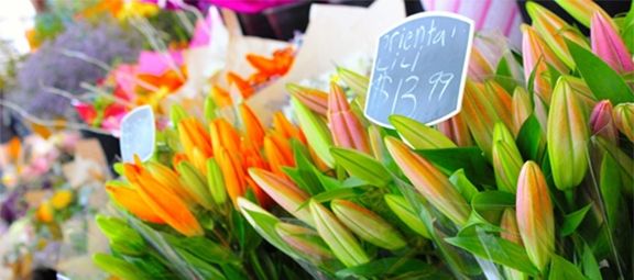 Choose a Local Florist - Support Local Businesses