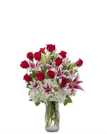 Deluxe - 18 roses size, inches height and inches wide.