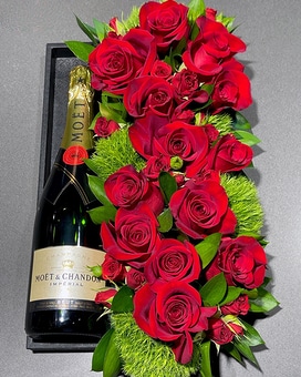 With 750ml bottle of Moet & Chandon size, inches height and inches wide.