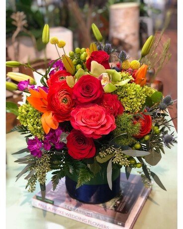 Standard size, 15 inches height and 14 inches wide.