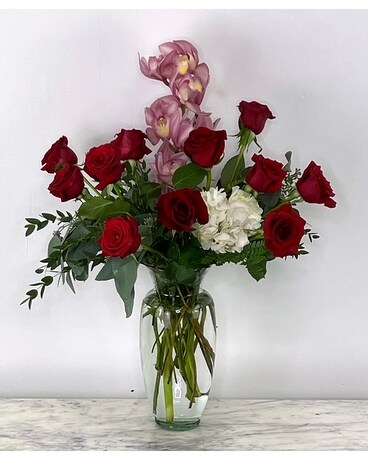 Deluxe size, inches height and inches wide.