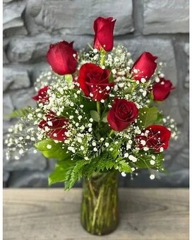 One Dozen Red size, inches height and inches wide.