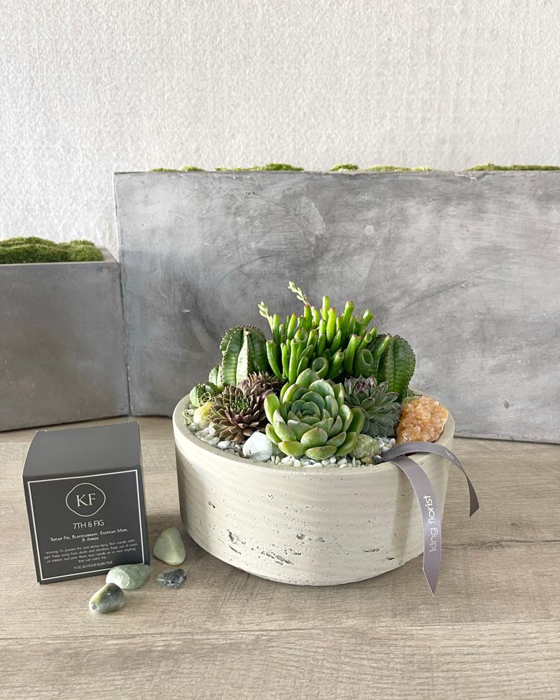 Garden and Candle size, inches height and inches wide.