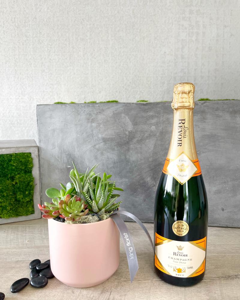 Garden and Champagne size, inches height and inches wide.