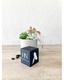 Garden and Candle size, inches height and inches wide.