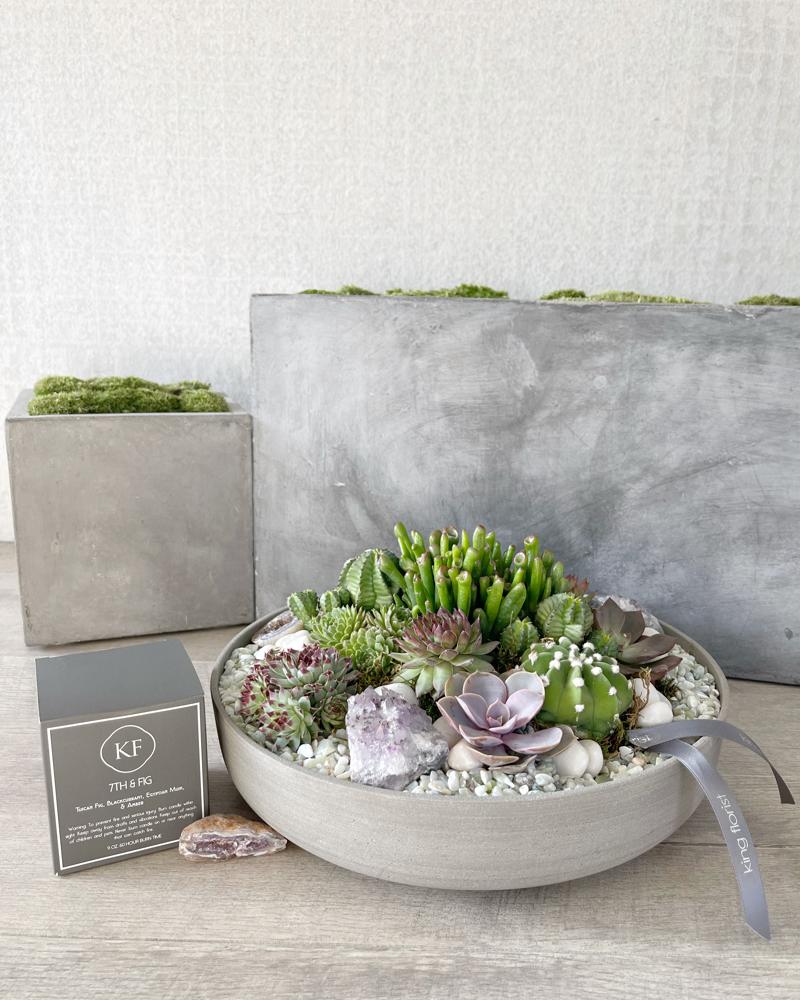 Garden and Candle size, inches height and inches wide.