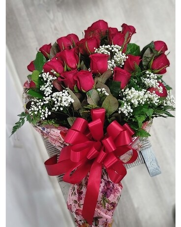 Deluxe size, 24 inches height and 16 inches wide.