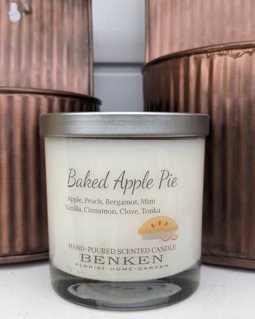 Baked Apple Pie size, inches height and inches wide.