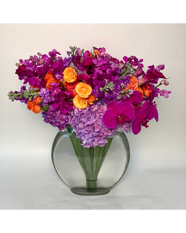 Standard size, 20 inches height and 20 inches wide.