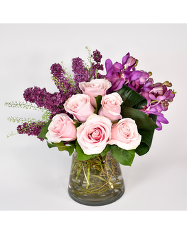 Standard size, 14 inches height and 14 inches wide.