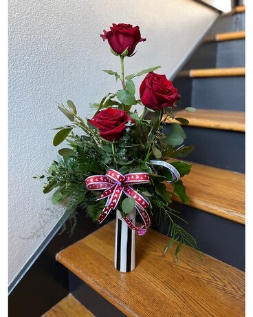 Triple Red Rose Stripe size, inches height and inches wide.
