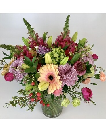 Stunning size, inches height and inches wide.