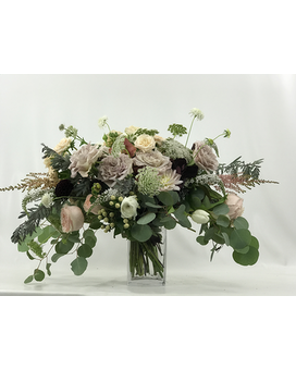 beautiful as shown size, inches height and inches wide.