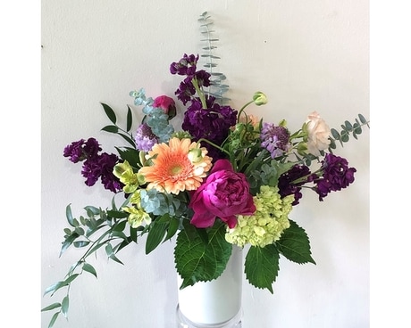 Vivianne Flower Arrangement