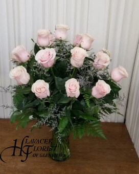 12 Roses size, inches height and inches wide.