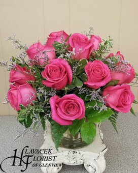12 Roses size, inches height and inches wide.
