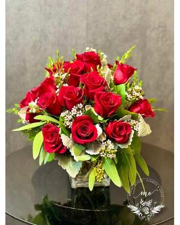 2 Dozen size, inches height and inches wide.