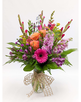 Deluxe size, 28 inches height and 15 inches wide.