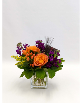 Standard size, 9.5 inches height and 11 inches wide.