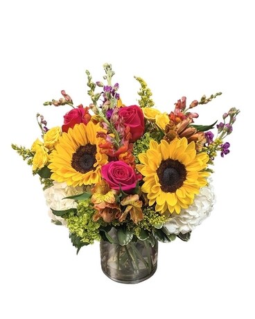 Silver size, 15 inches height and 14 inches wide.