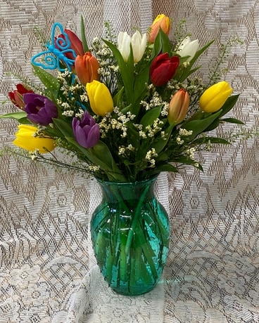 Standard (15 Tulips) size, inches height and inches wide.