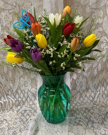 Premium (25 Tulips) size, inches height and inches wide.