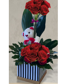 Standard 12 Roses size, inches height and inches wide.