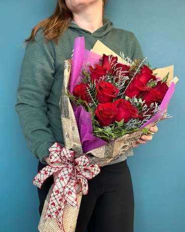 Wrapped Dozen Roses size, inches height and inches wide.
