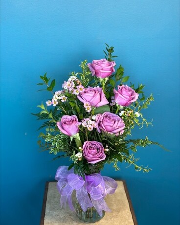 1/2 Dozen Roses Arranged size, inches height and inches wide.