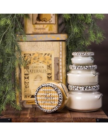 22 oz 2-Wick size, inches height and inches wide.