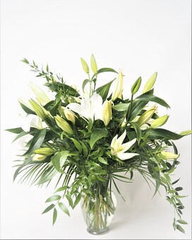 10 Oriental Lilies- Assorted size, inches height and inches wide.