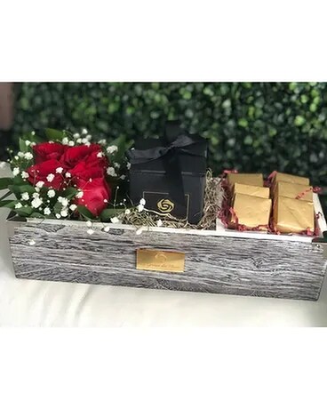 The trio (eternal roses) size, inches height and inches wide.