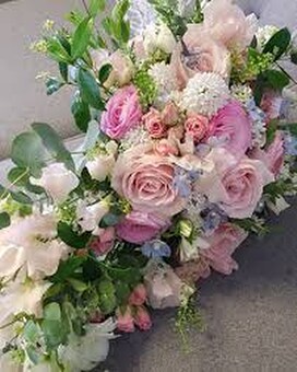 Premium Vase size, inches height and inches wide.