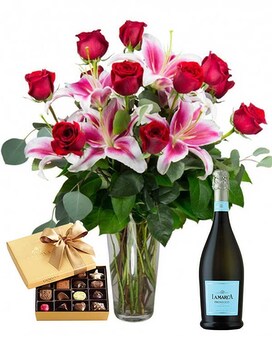 Prosecco Sparkling Wine size, inches height and inches wide.