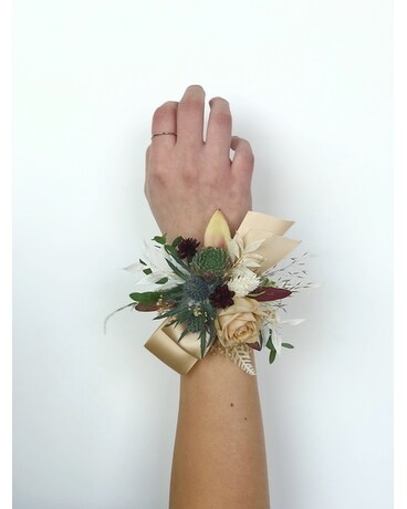 Gold Cuff size, inches height and inches wide.