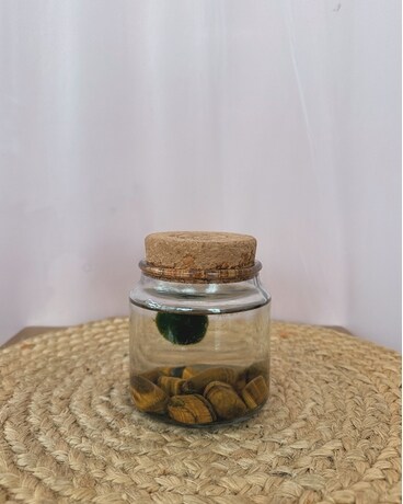 Tiger's Eye size, inches height and inches wide.