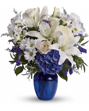 Deluxe size, 19 inches height and 17 and a half inches wide.