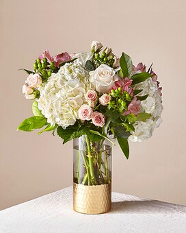 Deluxe size, 19 inches height and 16 inches wide.