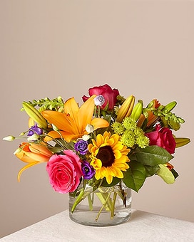 Deluxe size, inches height and inches wide.