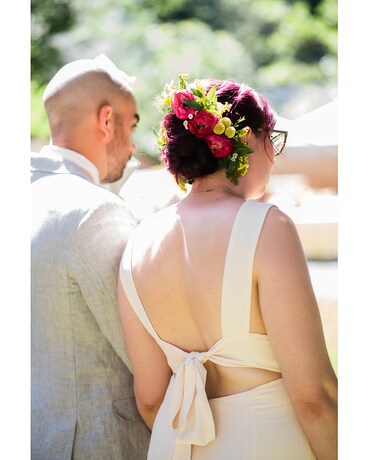 Colorful and Bold- Bouquet and Hairpiece size, inches height and inches wide.