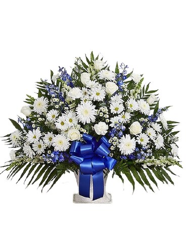 Deluxe size, 36 inches height and 42 inches wide.