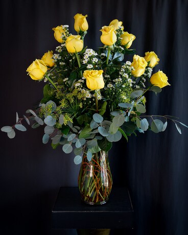 Three Dozen size, inches height and inches wide.