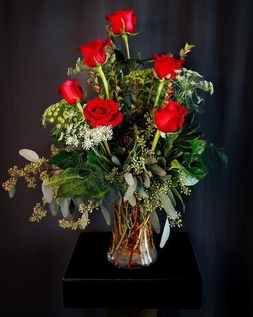 Mixed Color Roses size, inches height and inches wide.