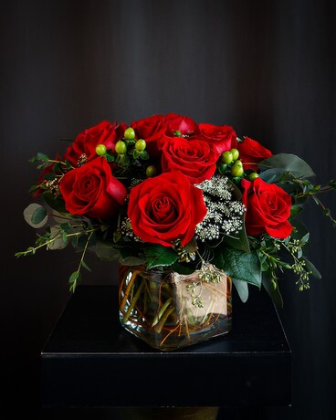 Mixed Roses size, inches height and inches wide.