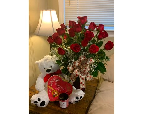 24RedRoses size, inches height and inches wide.