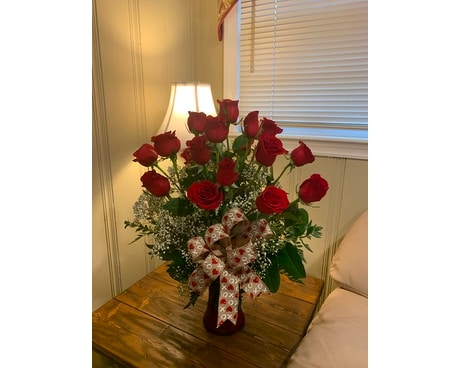 18RedRoses size, inches height and inches wide.