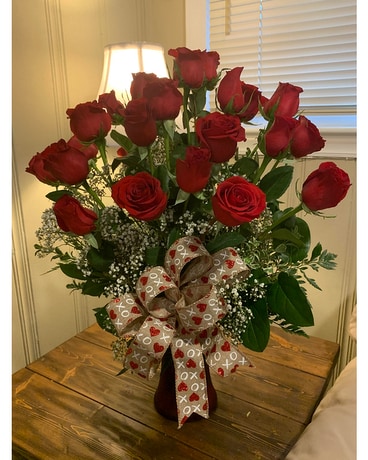 24RedRoses size, inches height and inches wide.