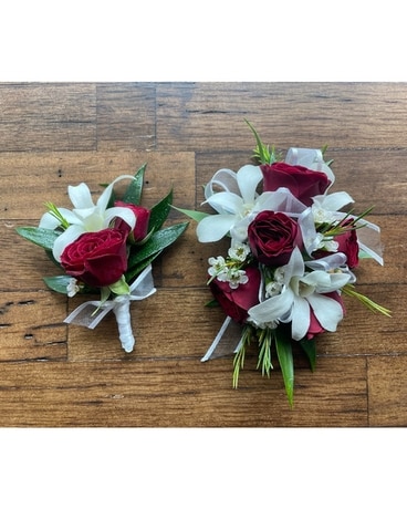 Corsage size, inches height and inches wide.