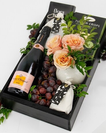 With La Bruyère Rosé Champagne size, inches height and inches wide.