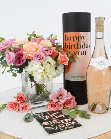 Rosé Wine size, inches height and inches wide.